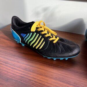 Tokay Ultimate Cleats